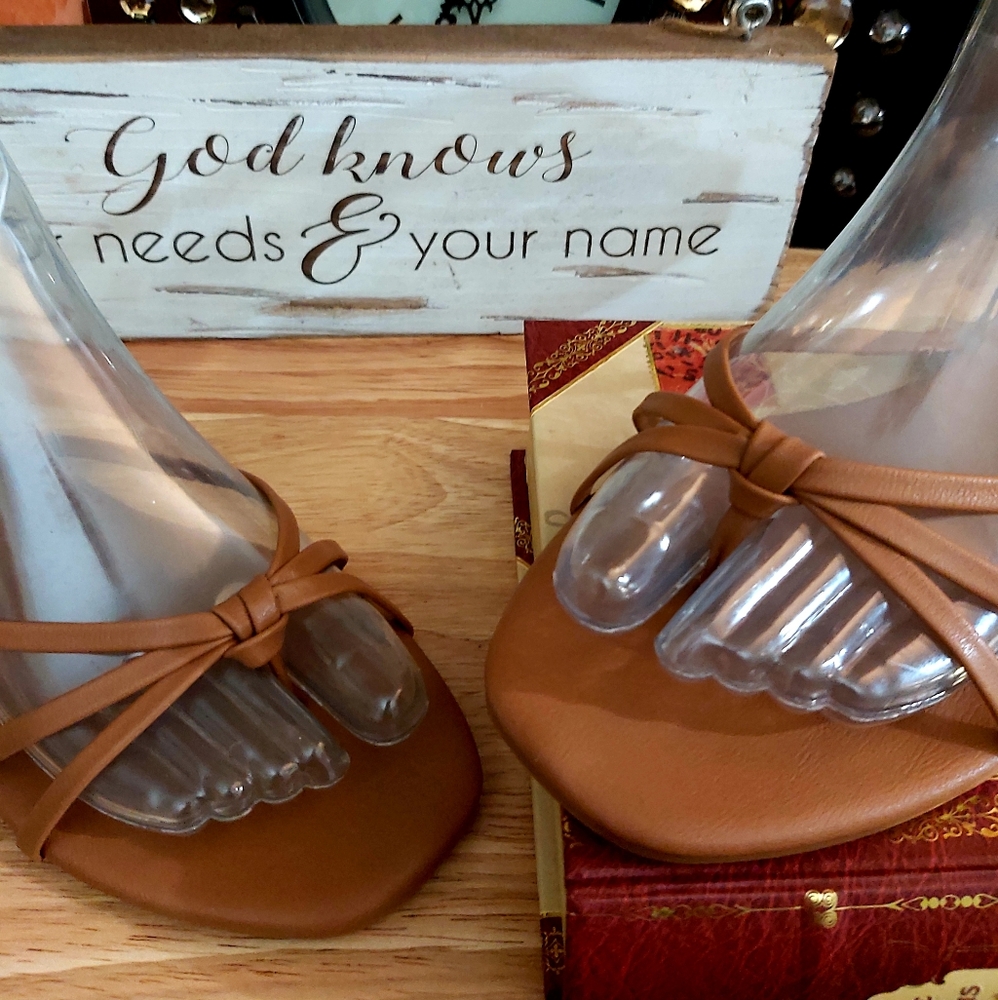 Sunny Feet 🌞 Thong Sandals